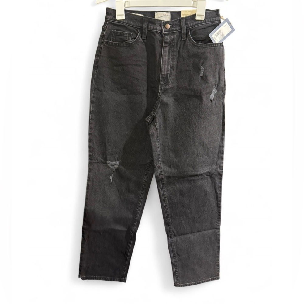 Universal Thread Women’s Black Relaxed Jeans